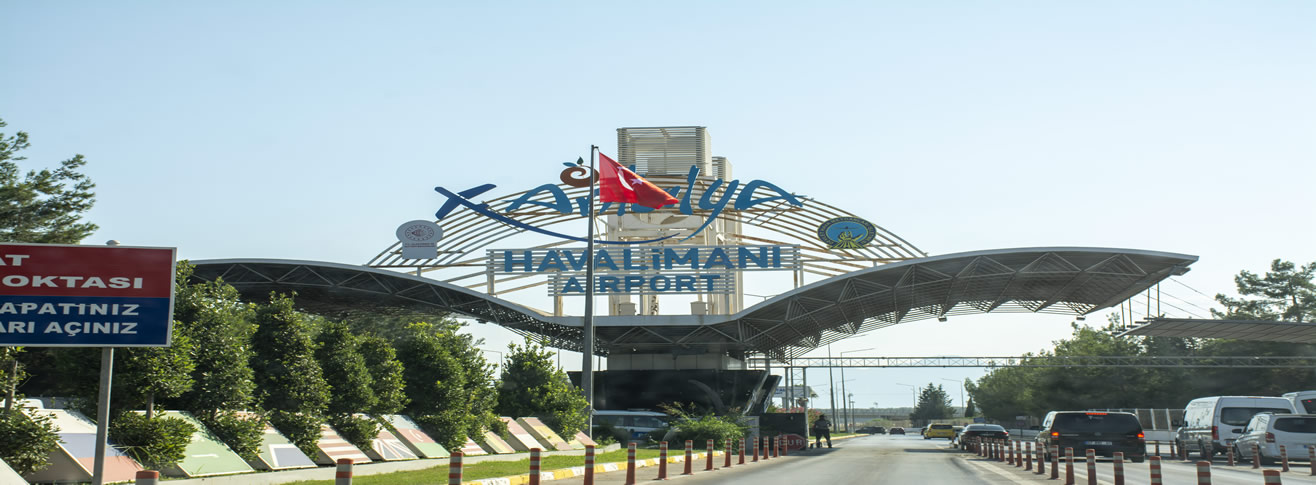 Antalya Havalimanı (AYT)